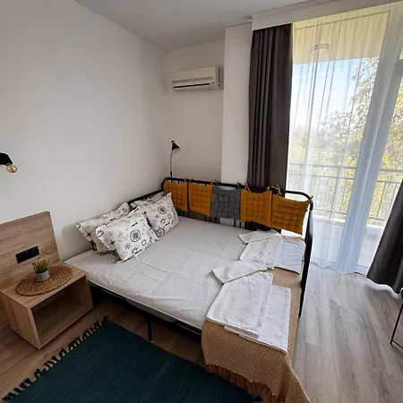 студио 310 на първа линия Apartman Csernomorec