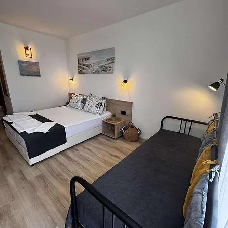 Apartman студио 310 на първа линия