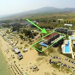 студия 310 и 312 на първа линия * Τσερνομόρετς