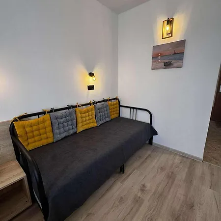 студио 310 на първа линия *