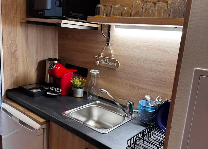 студио 310 на първа линия *